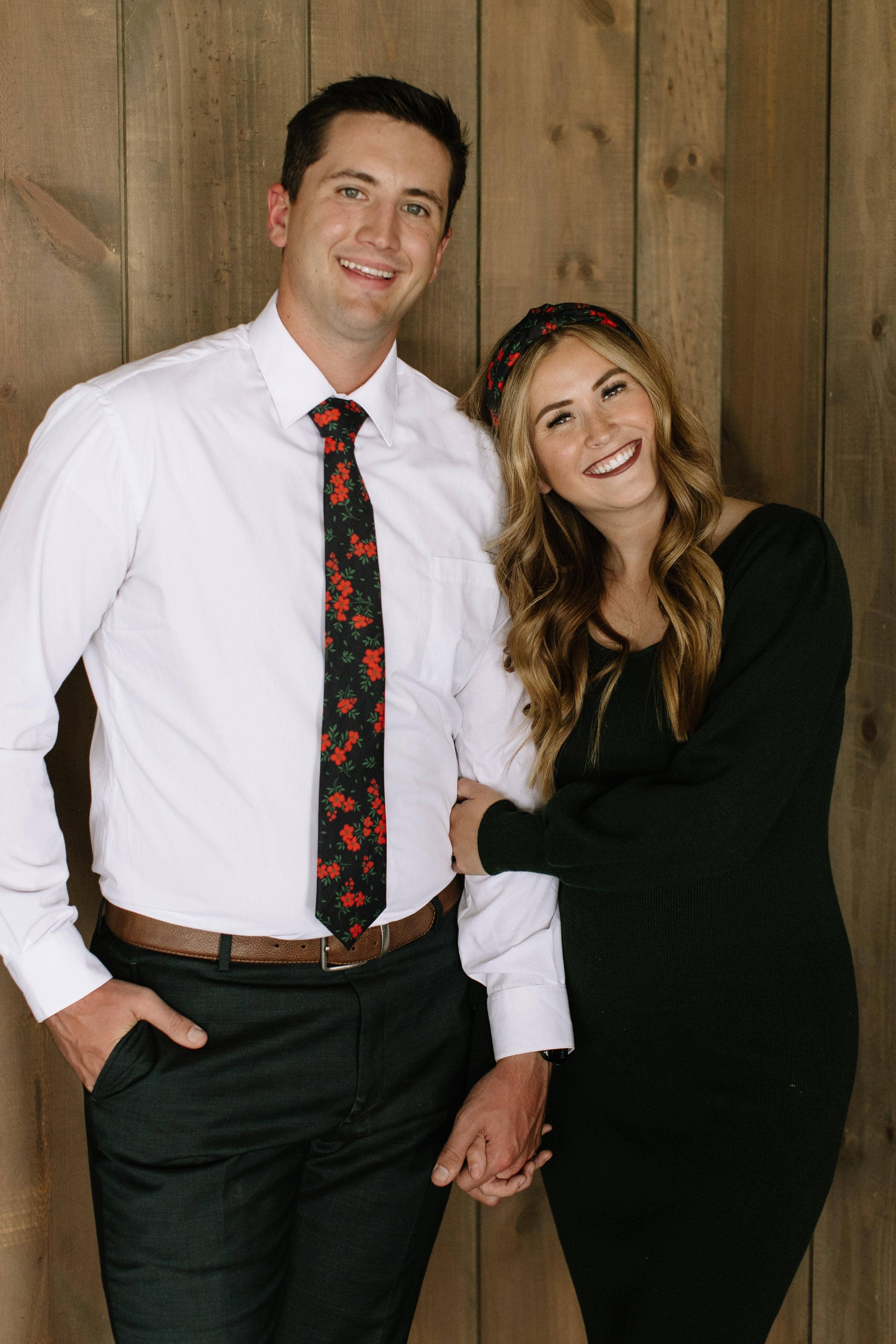 Boon Ties – wholesale Fashion headband – women's – Red Hot Floral - Knotted Headband5