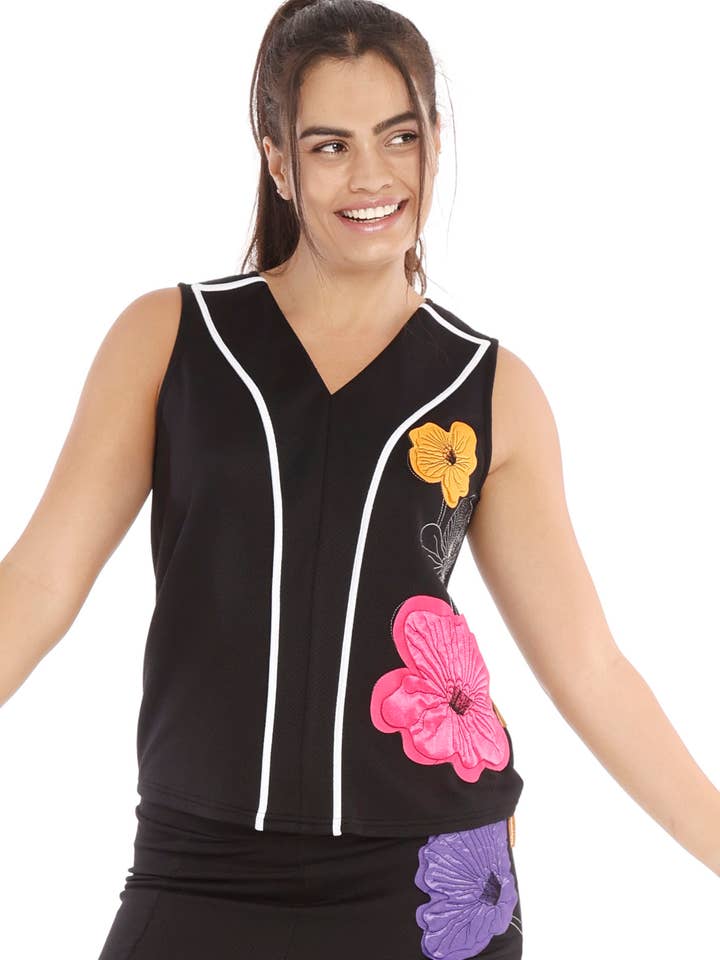 Top em crepe em preto com reflexos. Topo Achillea por atacado de Mamatayoe