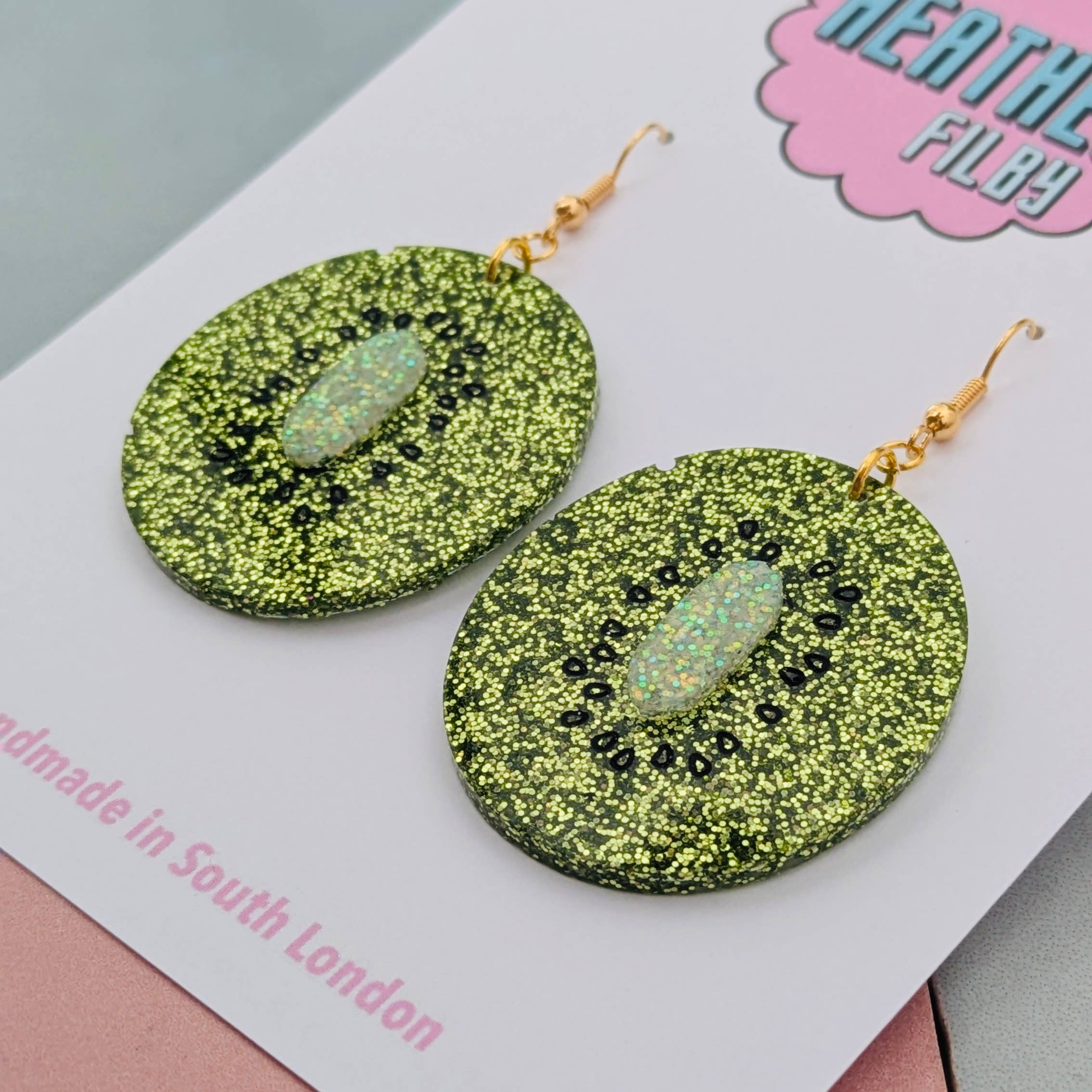 By Heather Filby - Wholesale Hangende/ronde oorbellen - Kiwi Glitter Hars Oorbellen3