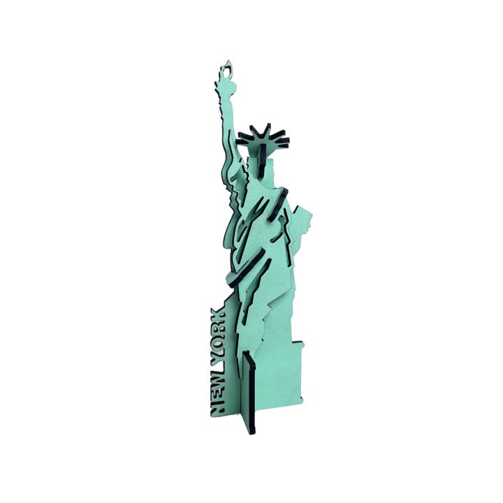 Statue of Liberty Wooden Kitset (Medium), 3D Puzzle for wholesale by LITTLE AND WOOD