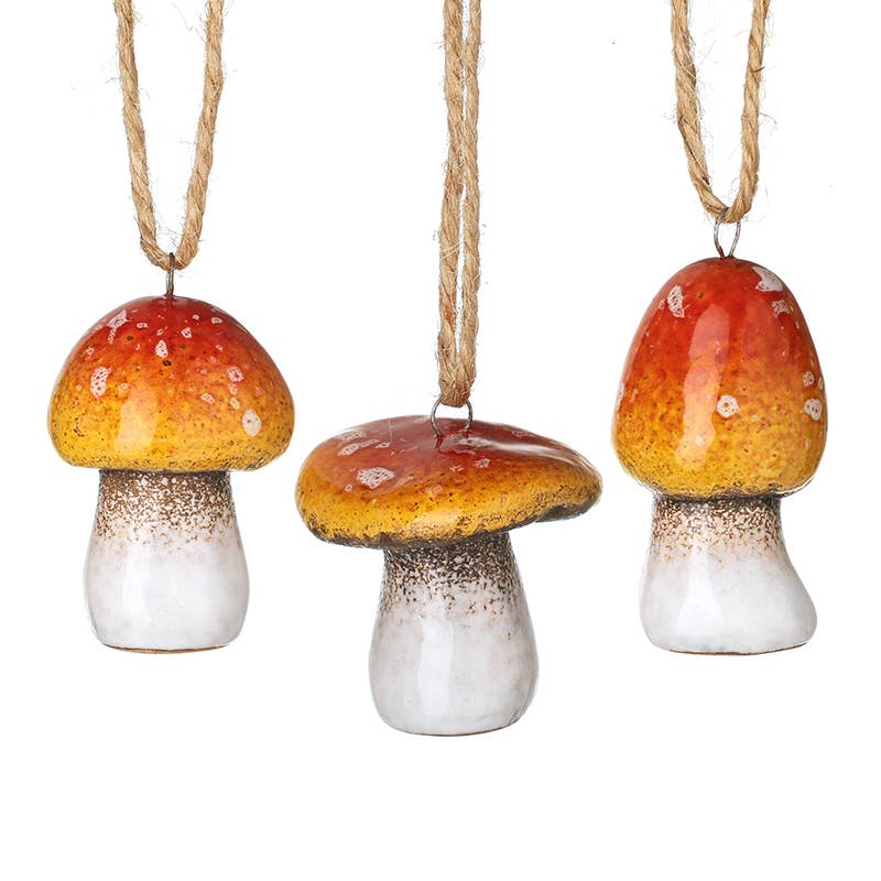 Heaven Sends – wholesale Ornament set – RED STONEWARE MUSHROOM DECORATIONS MIX 30