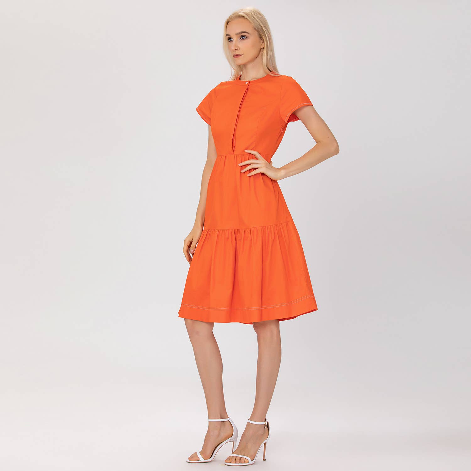 Smart and Joy - Vendita all'ingrosso Vestito - Donna - Abito camicia aderente e svasato in cotone3