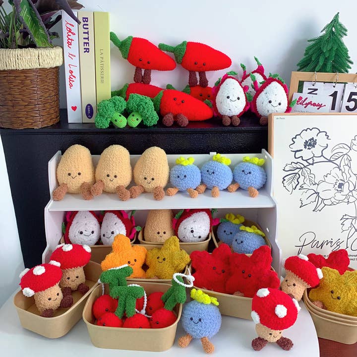 Peluche inspirée de Jellycat au crochet, Collection Dessert & Légumes pour la vente par Lilyrosy(Duty free)