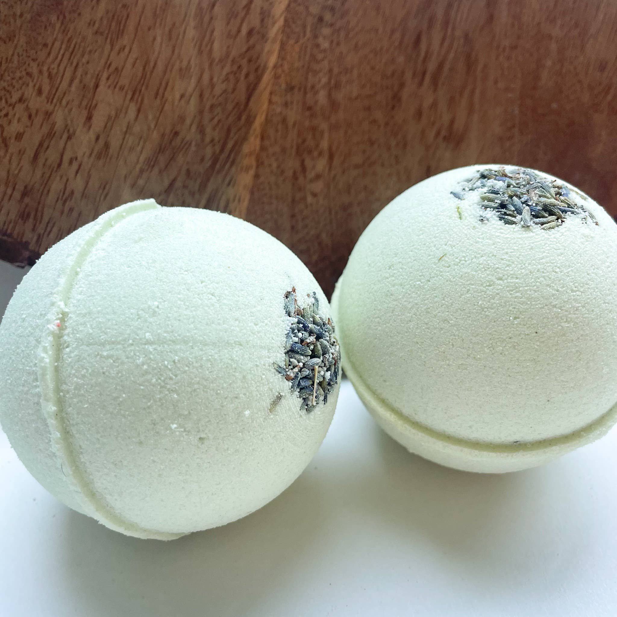 Rainbow Waters - Wholesale Bath Bomb/Fizz - White Tea Bath Bomb | goat milk & french green clay | 4.5oz0