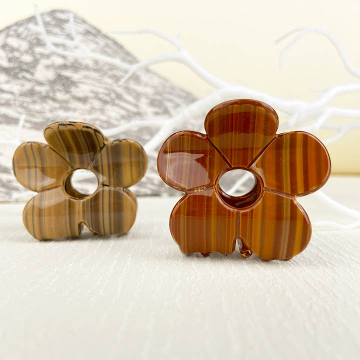 mildstyles - Wholesale Hair Clip - Women's - Wood grain flower hair claw clip10