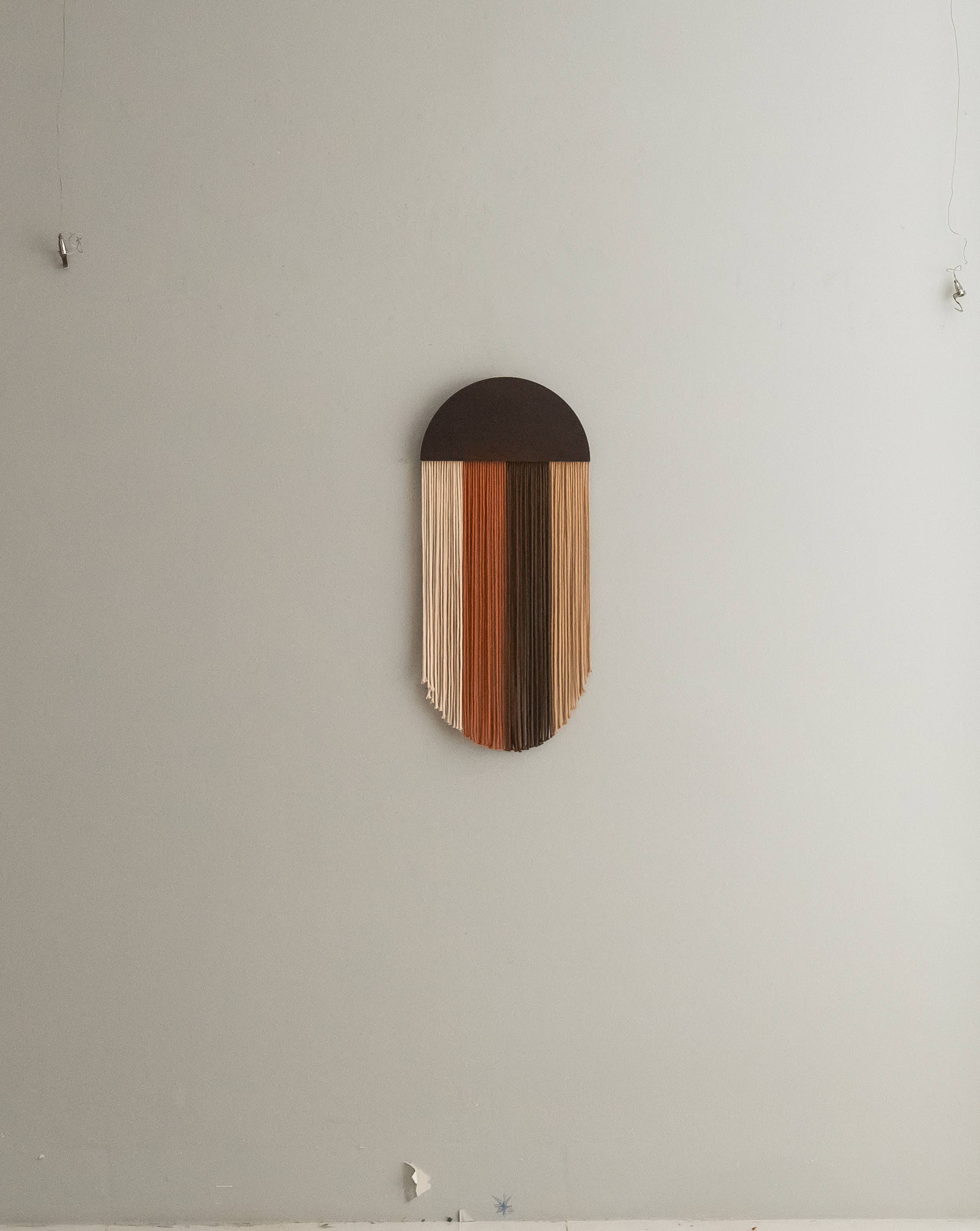 MinhandBros - Wholesale Tapestry/Textile - Macrame Fiber Wall Hanging U188