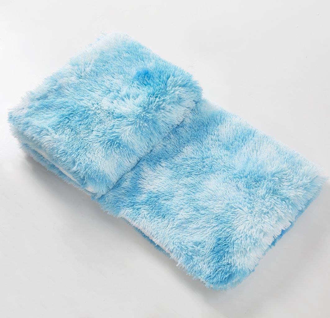 Duke Imports – Großhandel Überwurfdecke – "Blauer Himmel" Kunstfell-Plüschdecke - 127 cm x 178 cm6