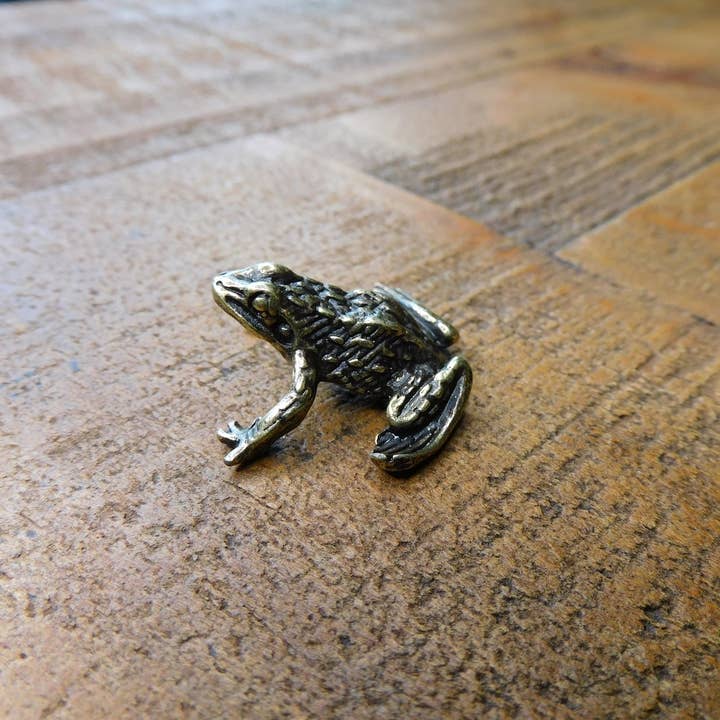 Small Brass Sitting Frog Webbed Feet Figurine for wholesale by Superior Stones & Gifts INTL LLP