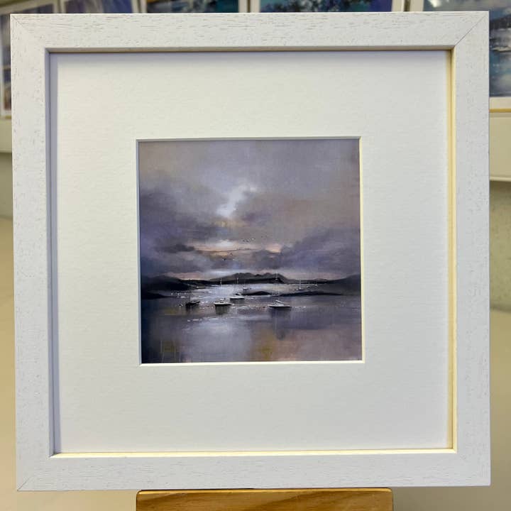 "Glenuig" - Inramat konstvykort för wholesale av Emma S Davis Artist