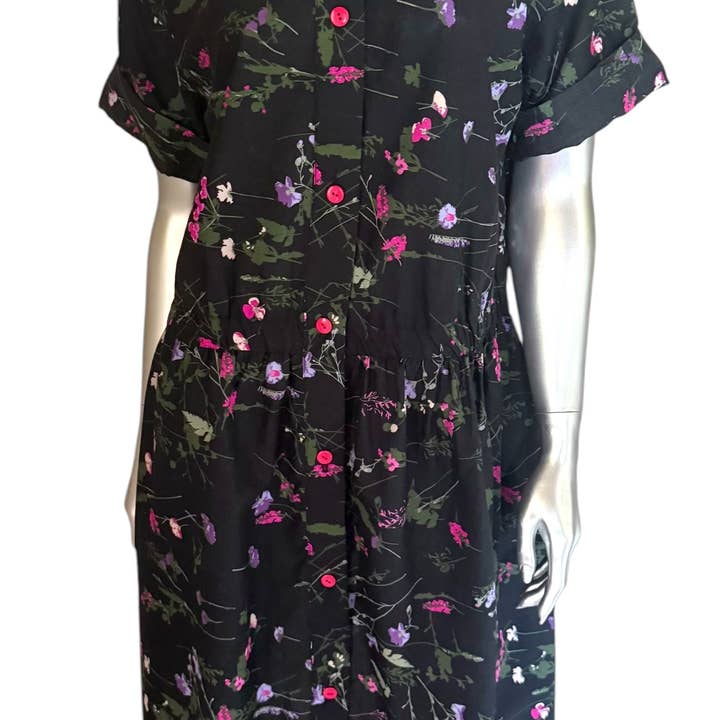 Vestito corto Kitty per la vendita all'ingrosso da parte di Beata Design Studio