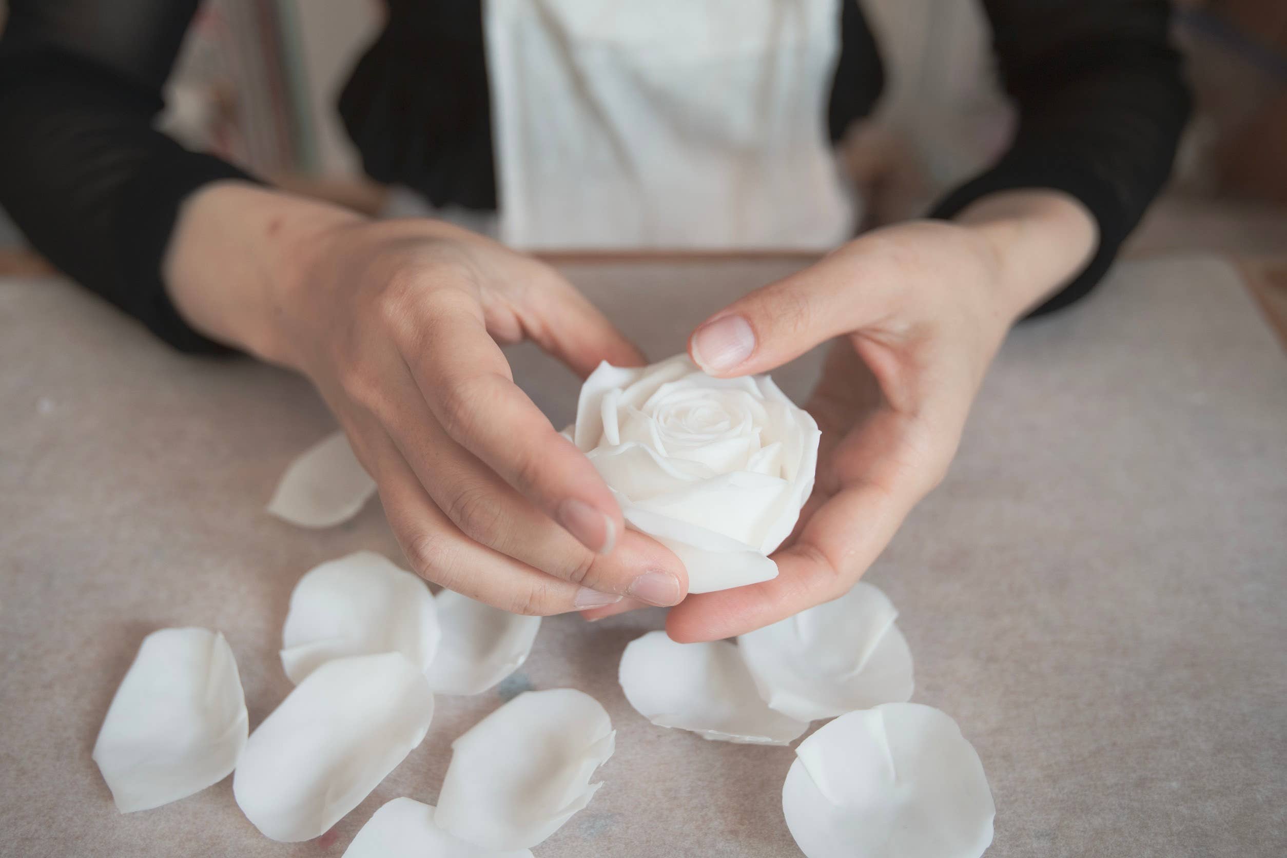 House of Shokunin - Wholesale Novelty Candle - Counter top decor, Gift Candle, Rose Candle, Rose Scented Candle, Wedding Candle, Party Candle, 14