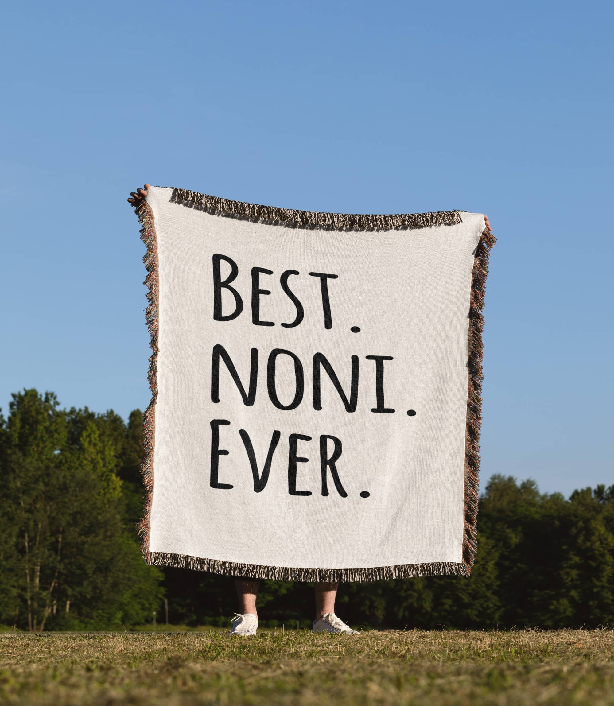 3dRose - Wholesale Throw Blanket - 3dRose, Best Noni Ever - Gifts for Grandmothers - Grandma nicknames - black text - family gifts, Blanket1