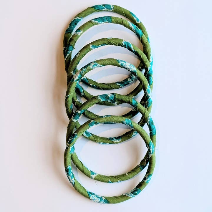 Pulseira Artesanal de Tecido Indiano Verde Claro por atacado de Twinflower