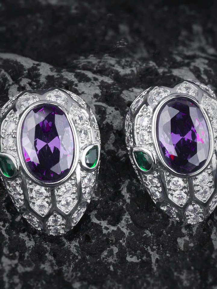 Brincos de Estudante com Cabeça de Cobra e Zircónia Cúbica E7534 por atacado de Ole