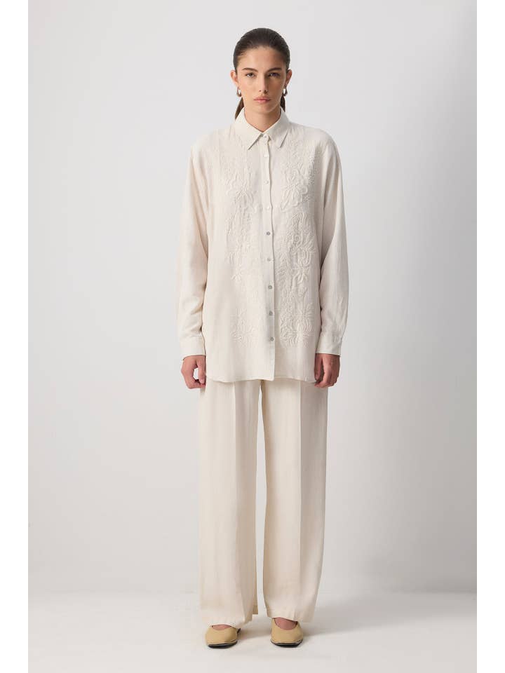 Naturel Embroidered Linen-Blend Longline Shirt – Natural Tone for wholesale on Faire1