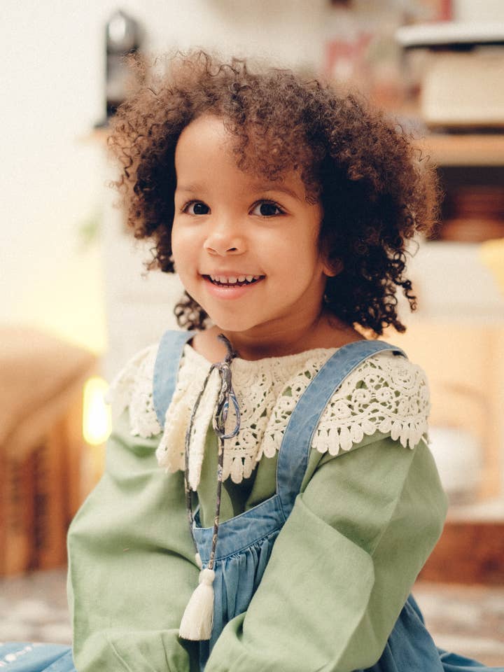 AW23 - CAMILA01 BLUSE für den Großhandel von JOLIE MAÏYA