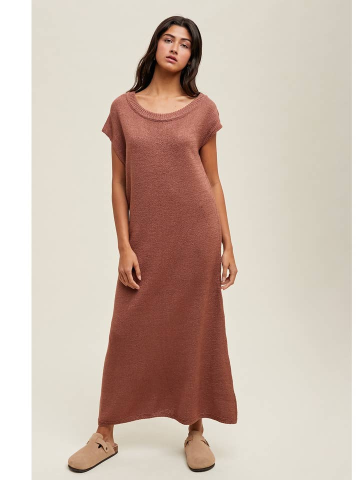 STRIKKET MIDIKJOLE MED SKÅRET HALS / WL25-11535 for engroshandel hos Wishlist Apparel