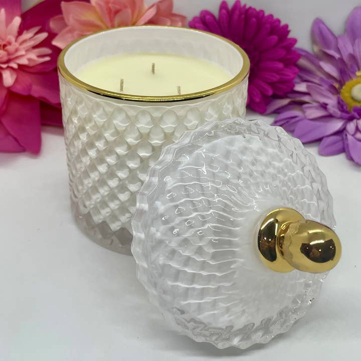Diamond White Décor16oz Soy Candle-Gold Accent-Large -3 Wick for wholesale by Jamcat Candles
