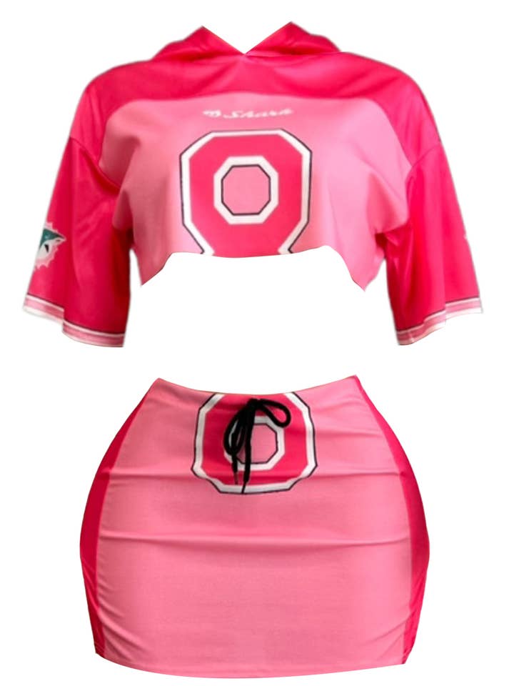 Set Felpa Crop Varsity & Gonna Mini NC2097A per la vendita all'ingrosso da parte di NEWGENS