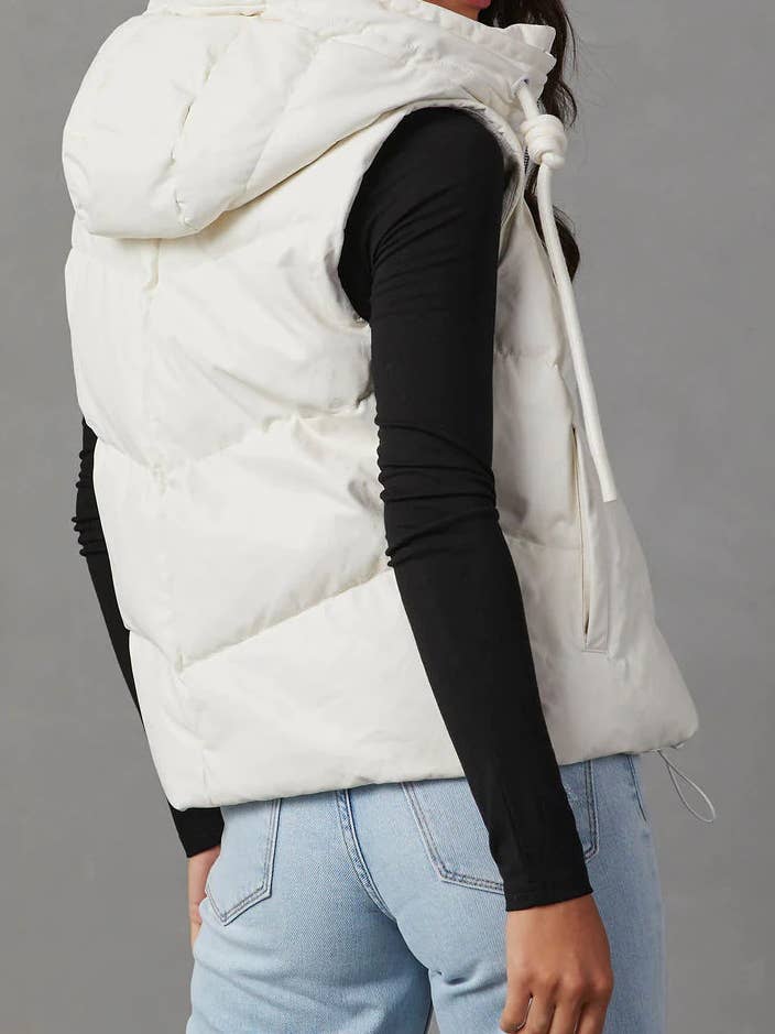 Rosa Clothing - Wholesale Outerwear Vest - Women's - Hooded Puffer Double Slip Pocket Waistcoat13