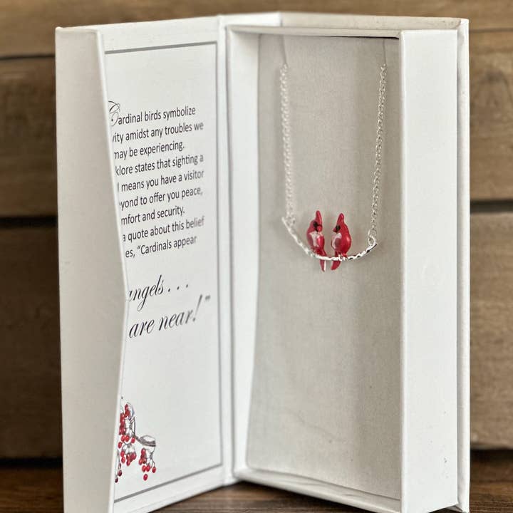 Carol Young Silver - Wholesale Pendant/Charm Necklace - Cardinals/Two on a silver tone branch  Jewelry Necklace0