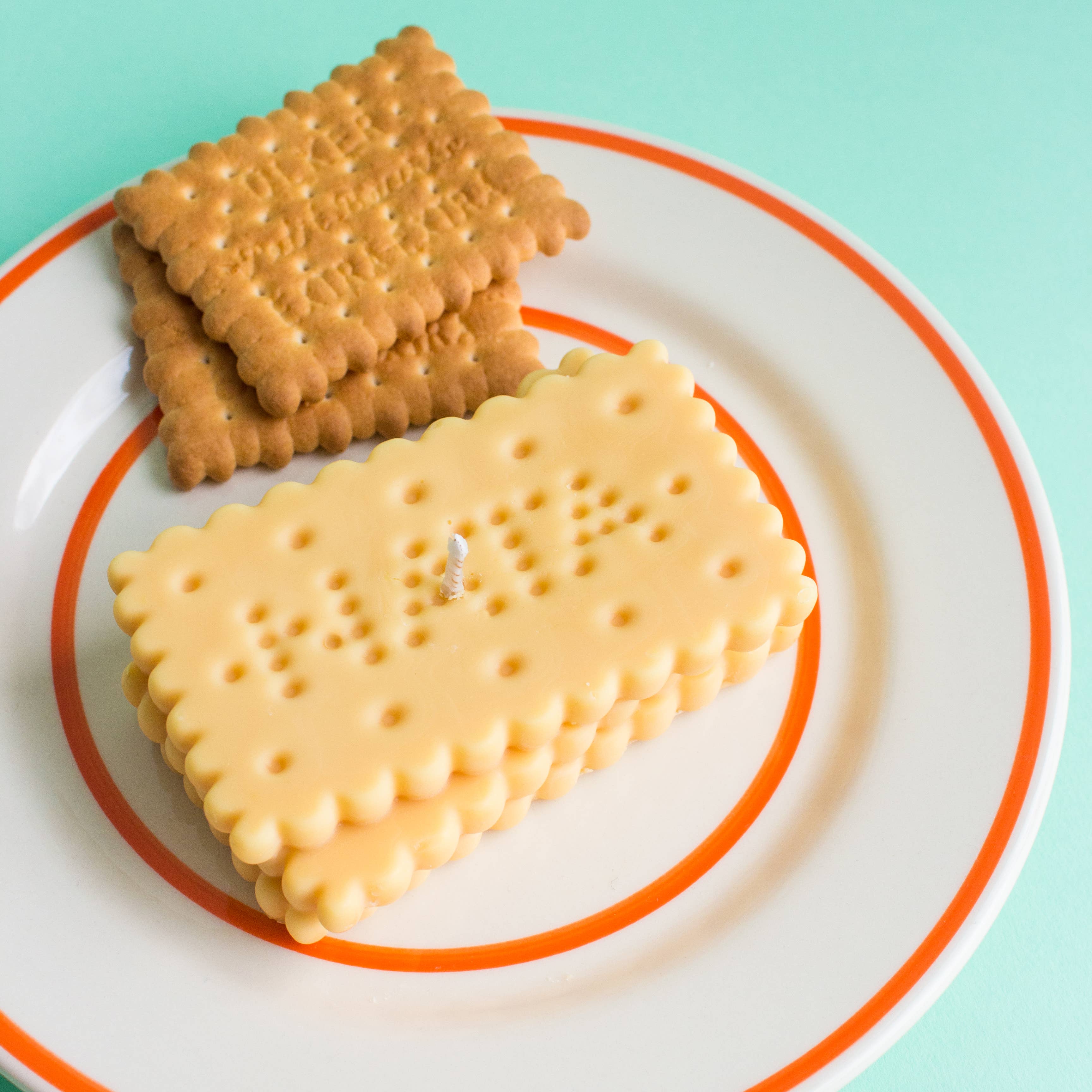 Nata Concept Store – Engroshandel Gavelys – Petit Beurre stearinlys formet som småkager4