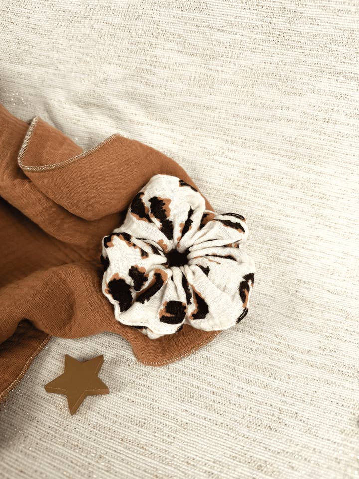 Chouchou - Ecru Leopard for wholesale by CHARMY