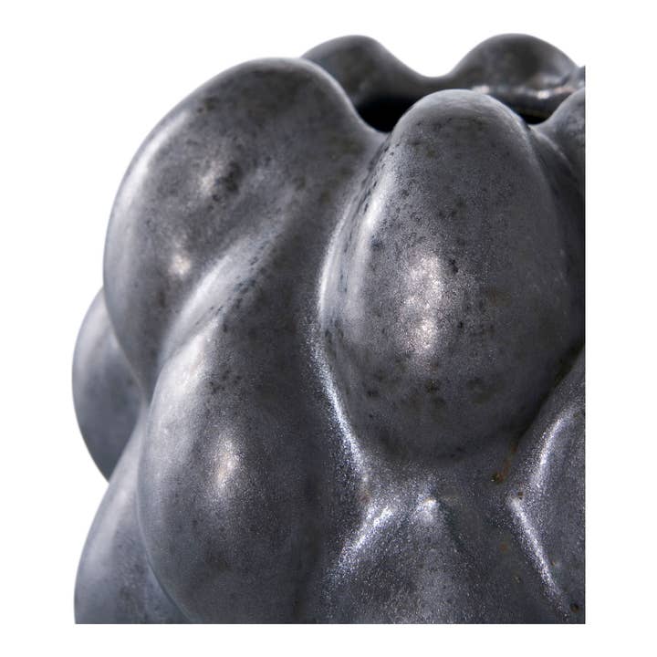 Black Vase - Vase. ceramic. black. 14x15x19 cm for wholesale on Faire2