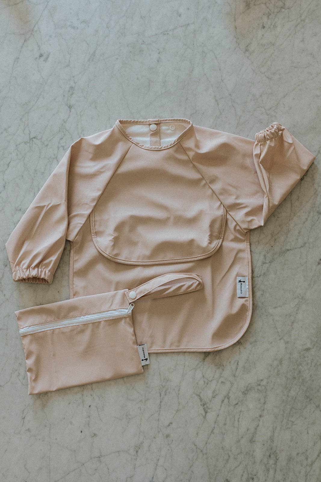 Micasso & Co - Wholesale Apron - Kids - Long-sleeve bib with integrated pocket19