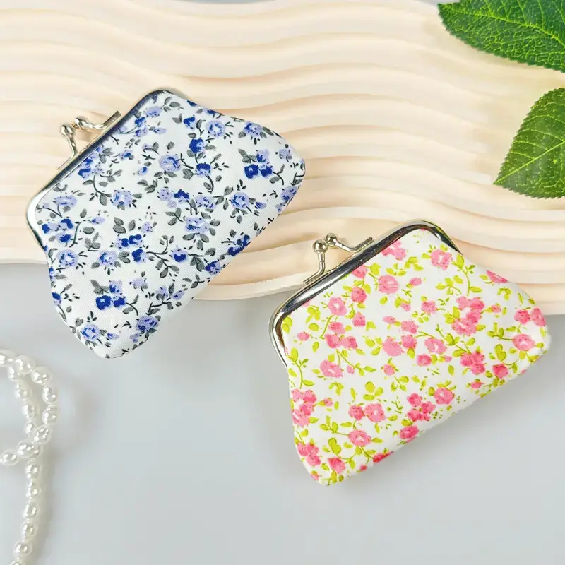 Magnifique Hearts - Wholesale Coin Purse - Women's - Floral Coin Purses - Vintage Styled, Cute Trinket keepers5