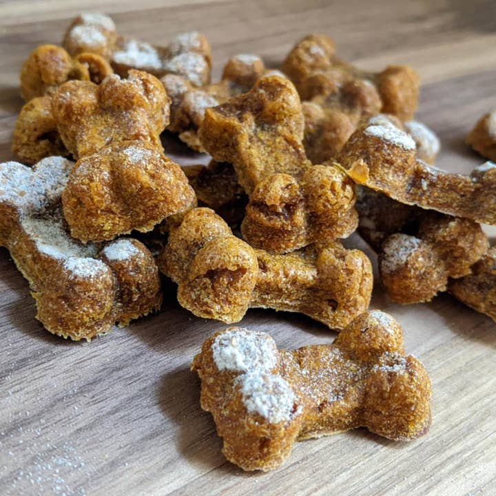 Pawtisserie De Chien Luca - Wholesale Pet Treats - Dog - Variety Box- Small7