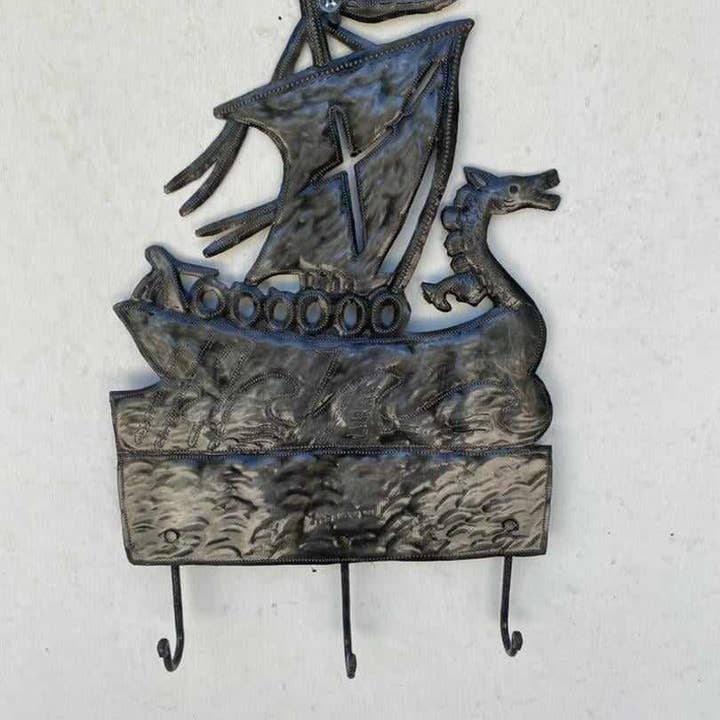 Garderobenhaken: Wikingerschiff por atacado de Our Market