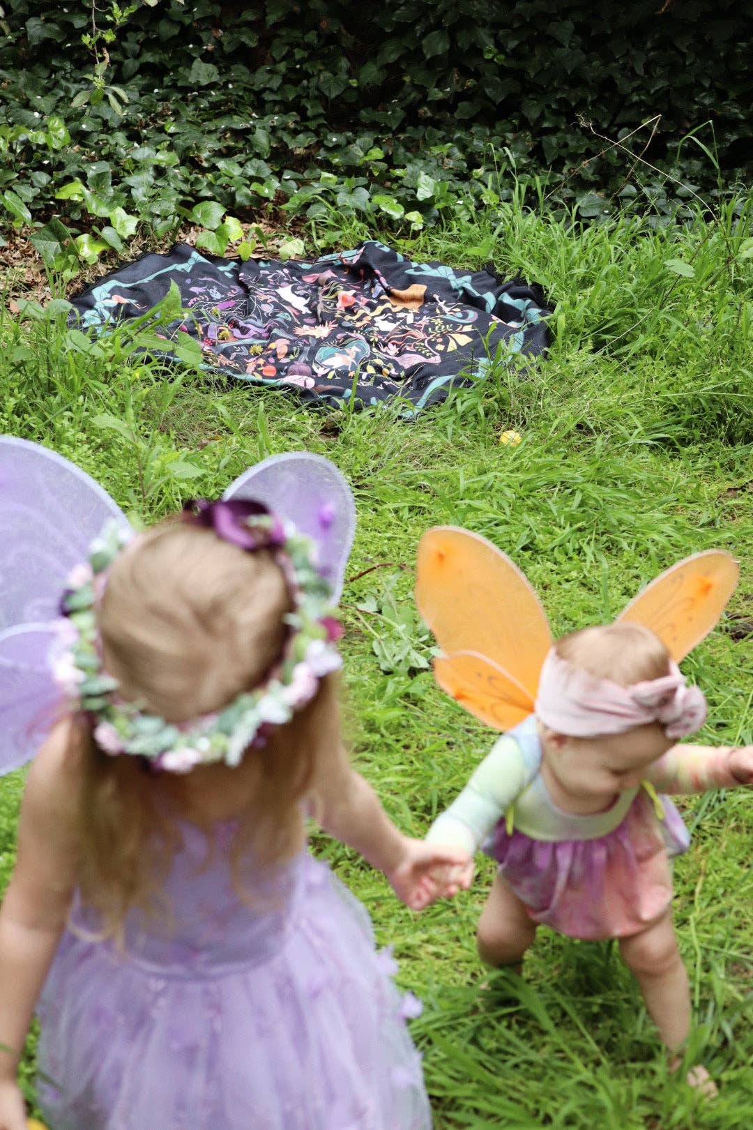 Lady Moon Co.® – wholesale Beach towel – Wheel Of The Fae Traveling Spell Space5