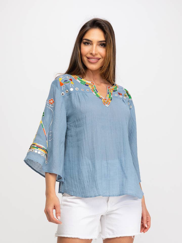 ENFÄRGAD BLUS PR9011B för wholesale av Peace & Love (CALAO IMPORT EXPORT S.L.)