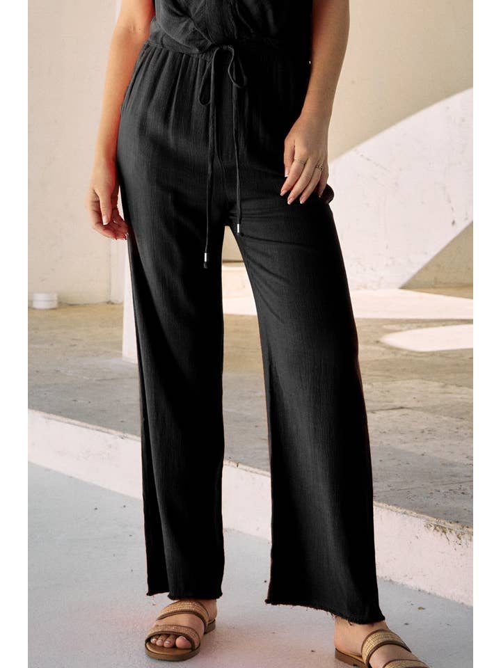 Oddi – Blusa - Mulher por atacado – Top Muscle com detalhe de borda desfiada em linho2