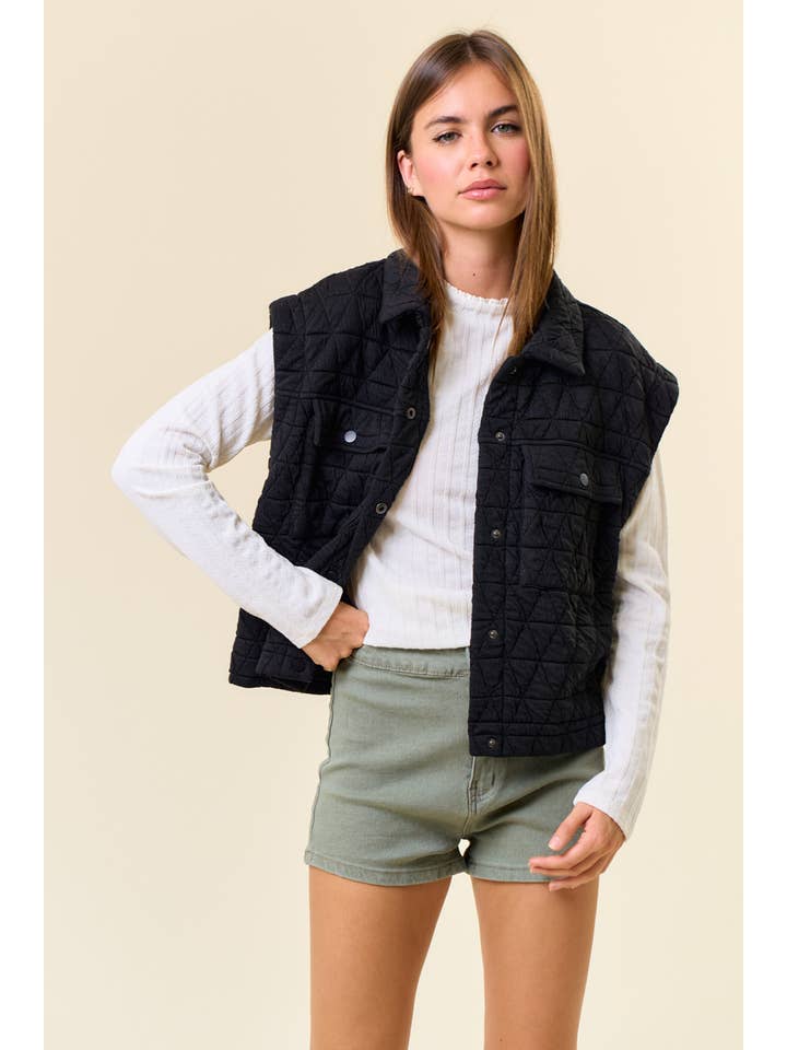 Doe and Rae - Wholesale Outerwear Vest - Women's - QUILTED POINT COLLAR FLAP PATCHED POCKET VEST - 10626J-15