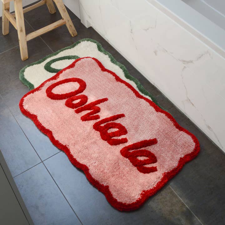 Allure Bath Fashions – wholesale Bath mat – Ooh La La Slogan Scallop Bath Mat Non Slip - Scalloped Rug