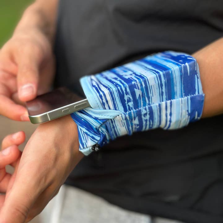 2 Pocket Horizon Wrist Wallet for wholesale by Sprigs