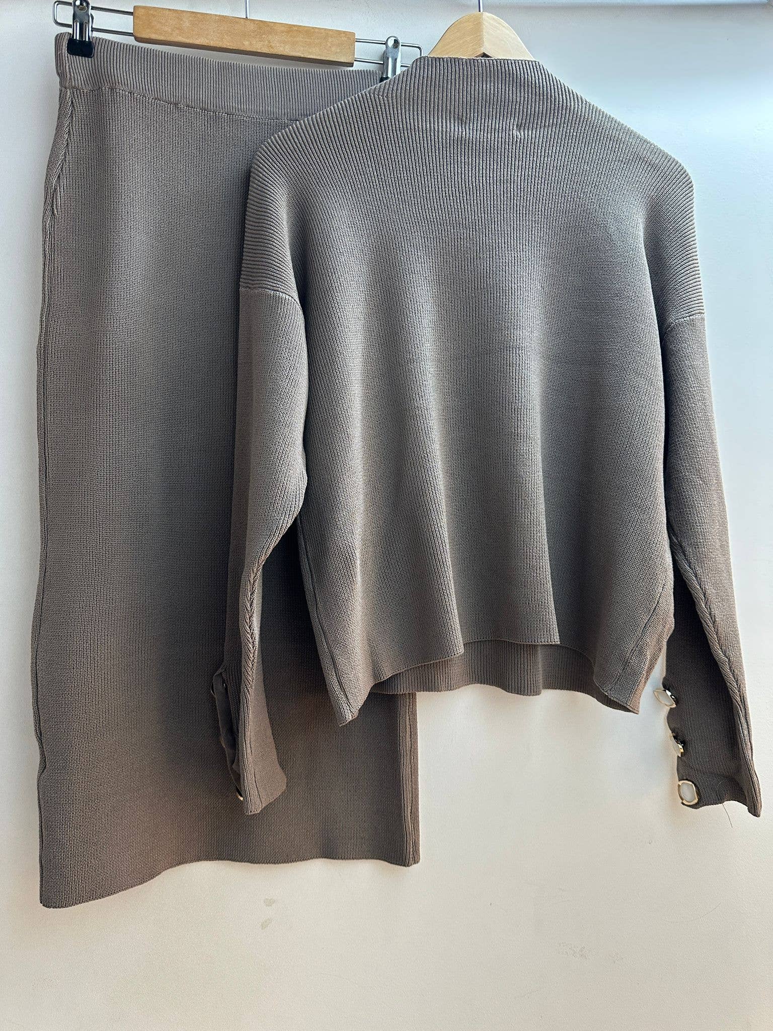 LORIANE - Wholesale Hemd- en rokset - Dames - 7350E Effen set, top en halflange rok4