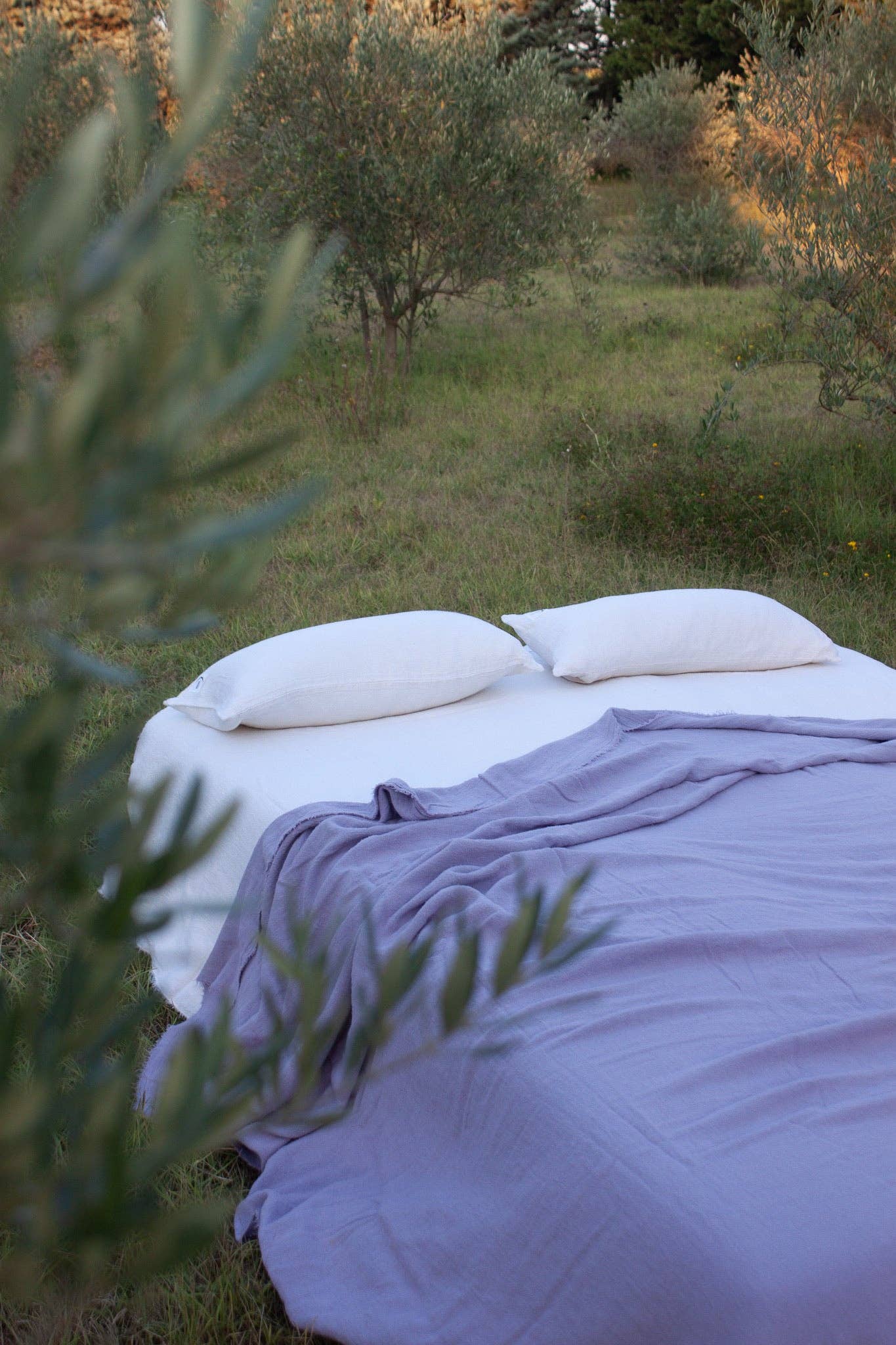 Maison Masarin - Vente Nappes - Nappe, plaid ou rideau en lin brut français -  printemps été18