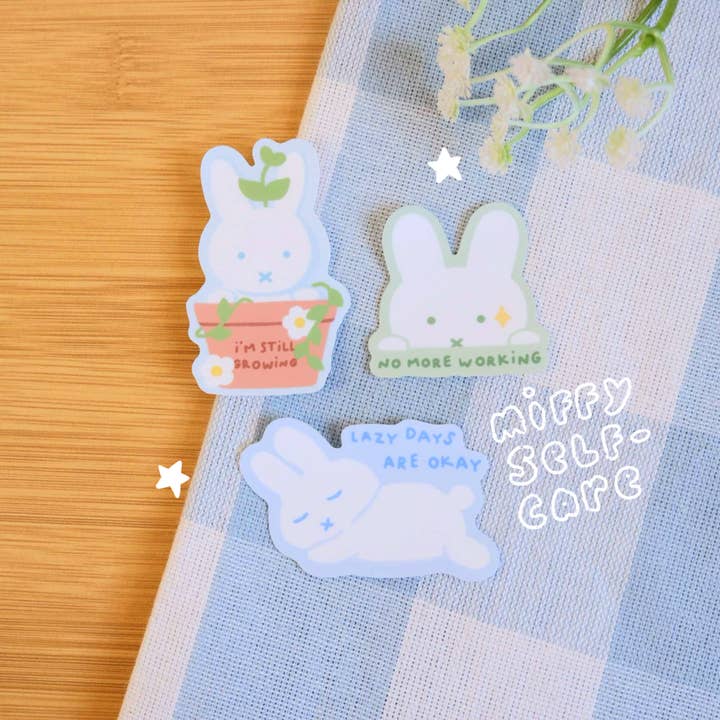 Autocollants Bunny pour prendre soin de soi pour la vente par byUme Co.