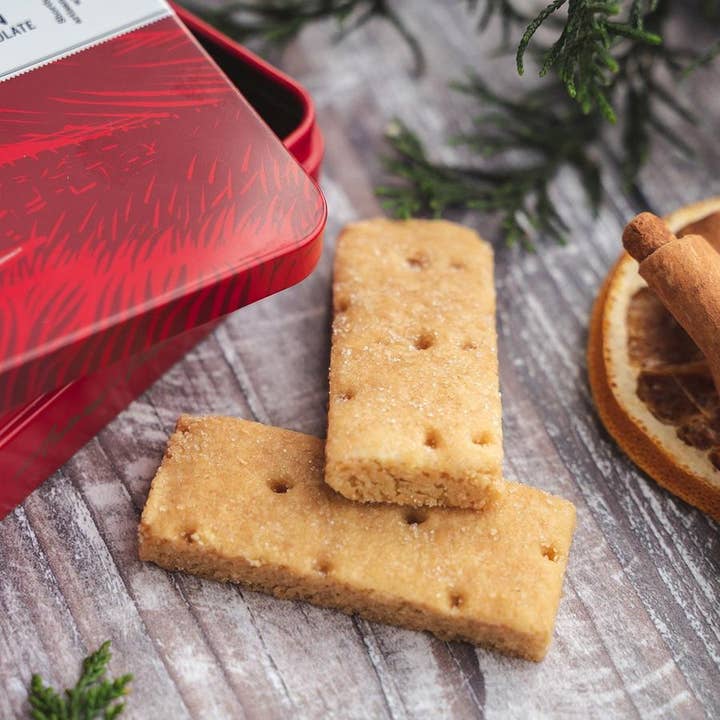 Shortbread House of Edinburgh - Wholesale Cookie - Shortbread House Finger Selection Red Tin 500g MP82