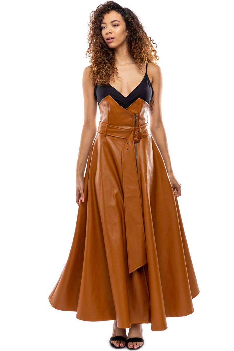 TOV – Großhandel Rock – Damen – [SK4101] Hochtaillierter Rock aus veganem Leder1