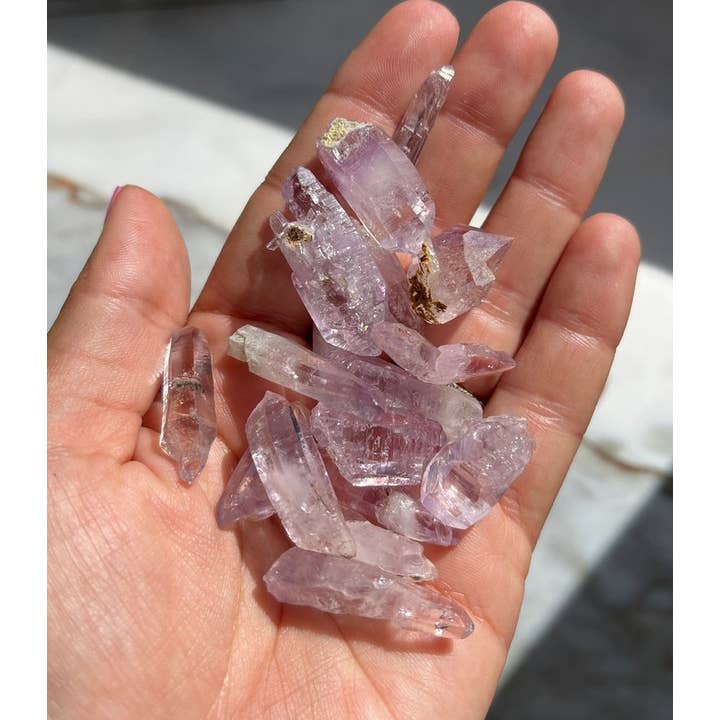 Panache - Wholesale Spiritual Stone/Crystal - Vera Cruz Amethyst Single Points