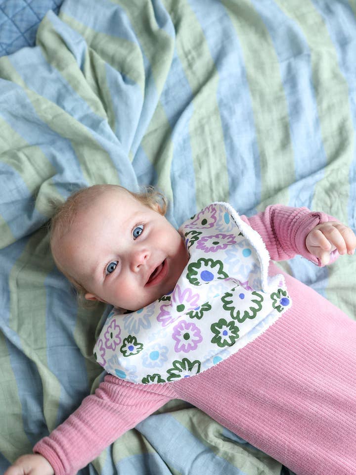 Tilda & Moo - Wholesale Swaddle - Baby - Ocean Tide Stripe | Swaddle9