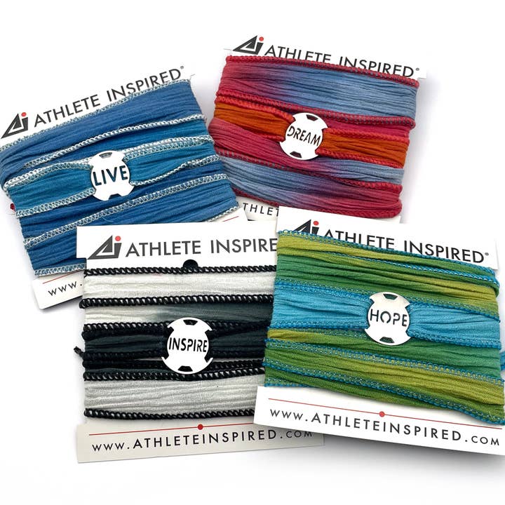 Bracelet enroulé à boutons inspirant pour la vente par ATHLETE INSPIRED, Inc.