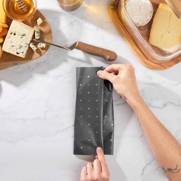 Formaticum - Wholesale Food Storage Wrap/Bag - Reusable Cheese Storage Sheets - Case of 2013