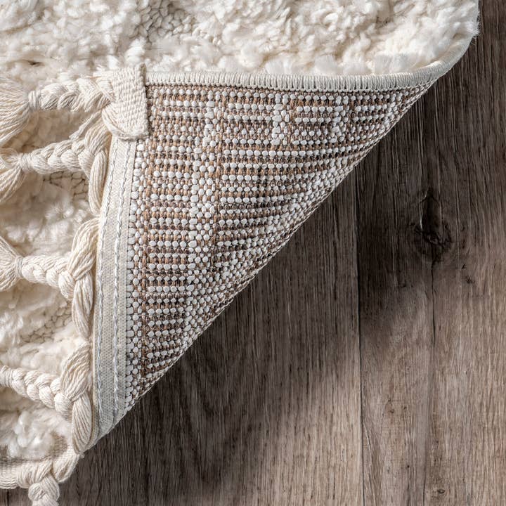 nuLOOM - Wholesale Area Rug - Akia Lattice High/Low Tassel Area Rug5