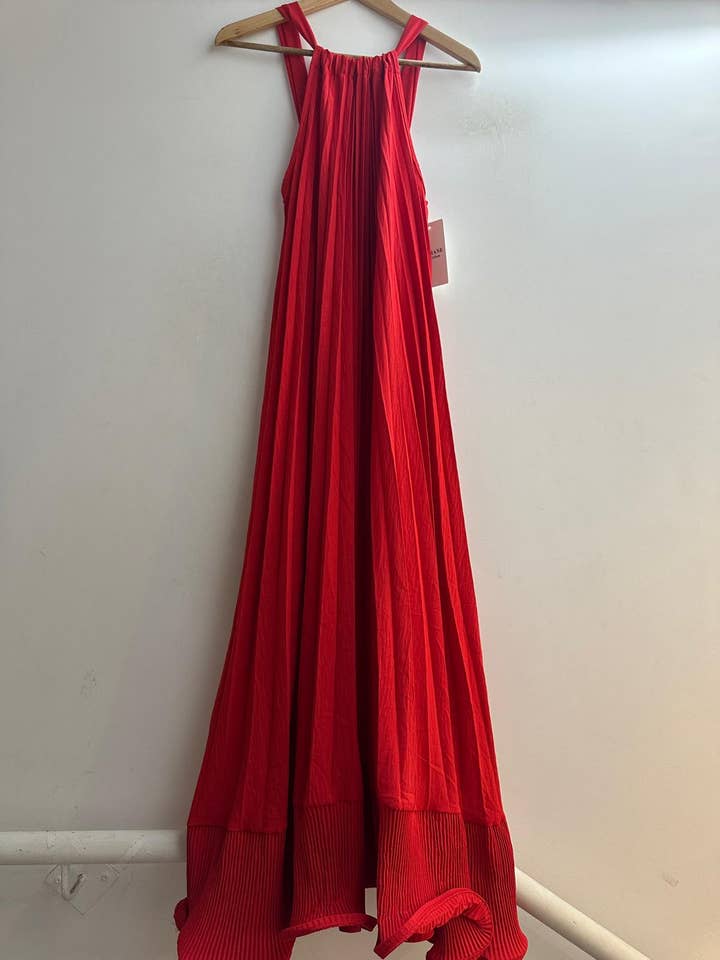 LORIANE 10272 Fließendes unifarbenes Maxikleid für den Großhandel von LORIANE