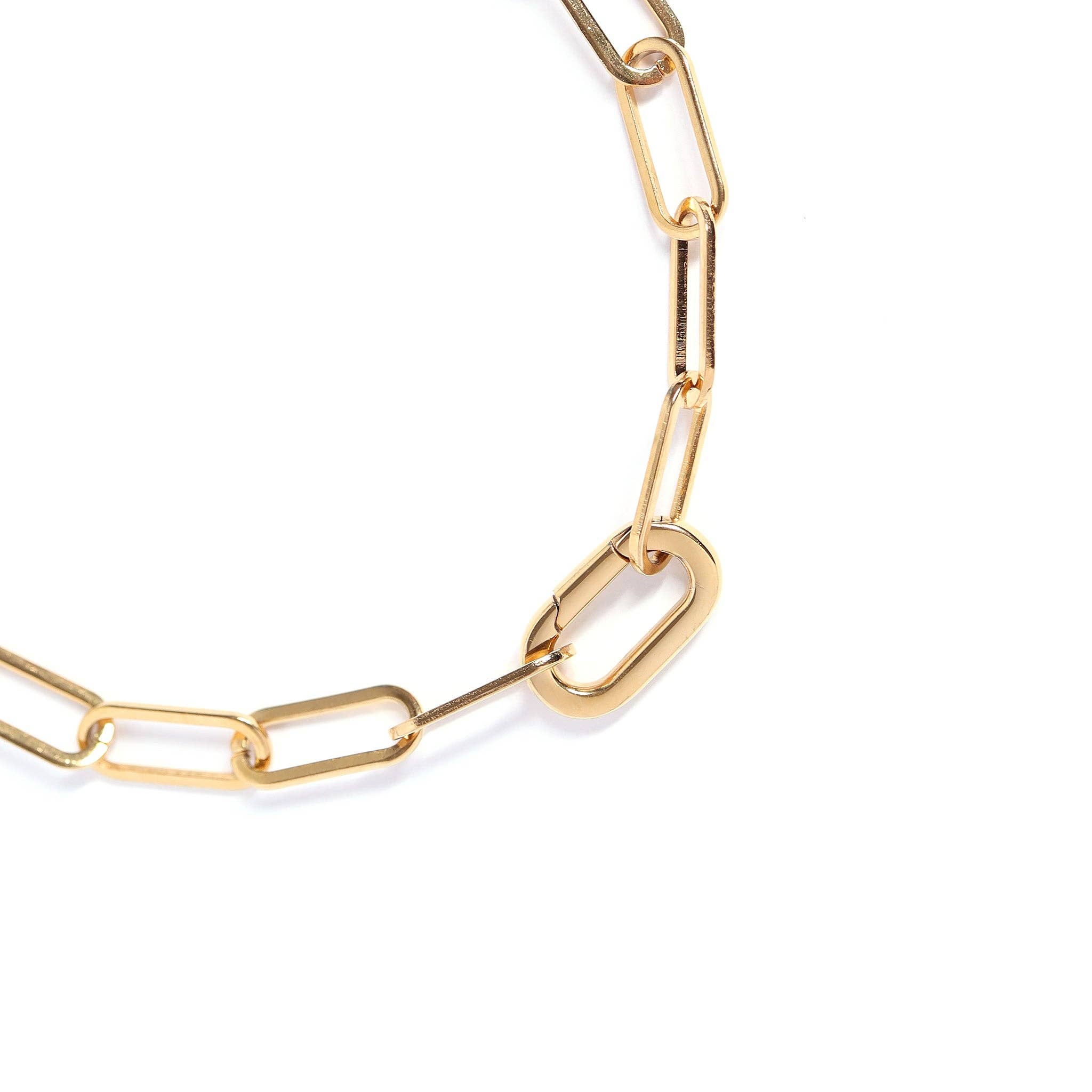 WJW - Wholesale Clasp - 18K Gold PVD Stainless Steel Oval Carabiner / ENC00303